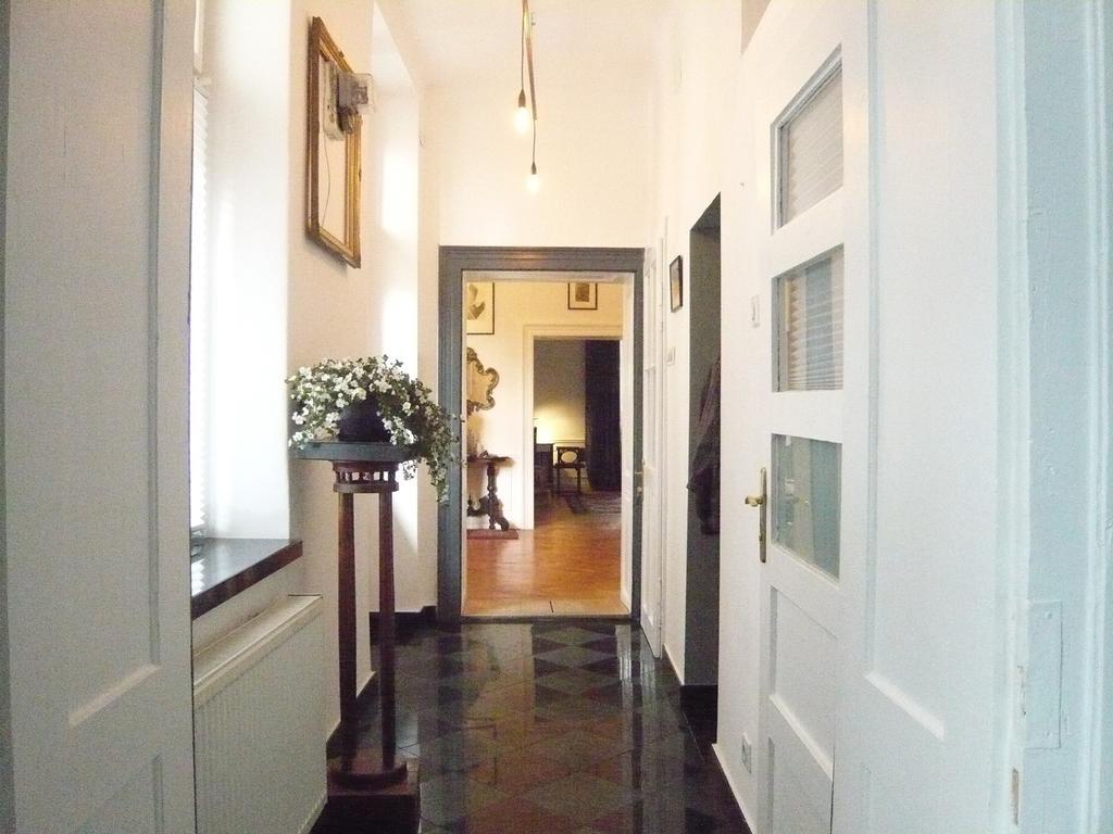 Ferienwohnung Augusta Cluj-Napoca Exterior foto